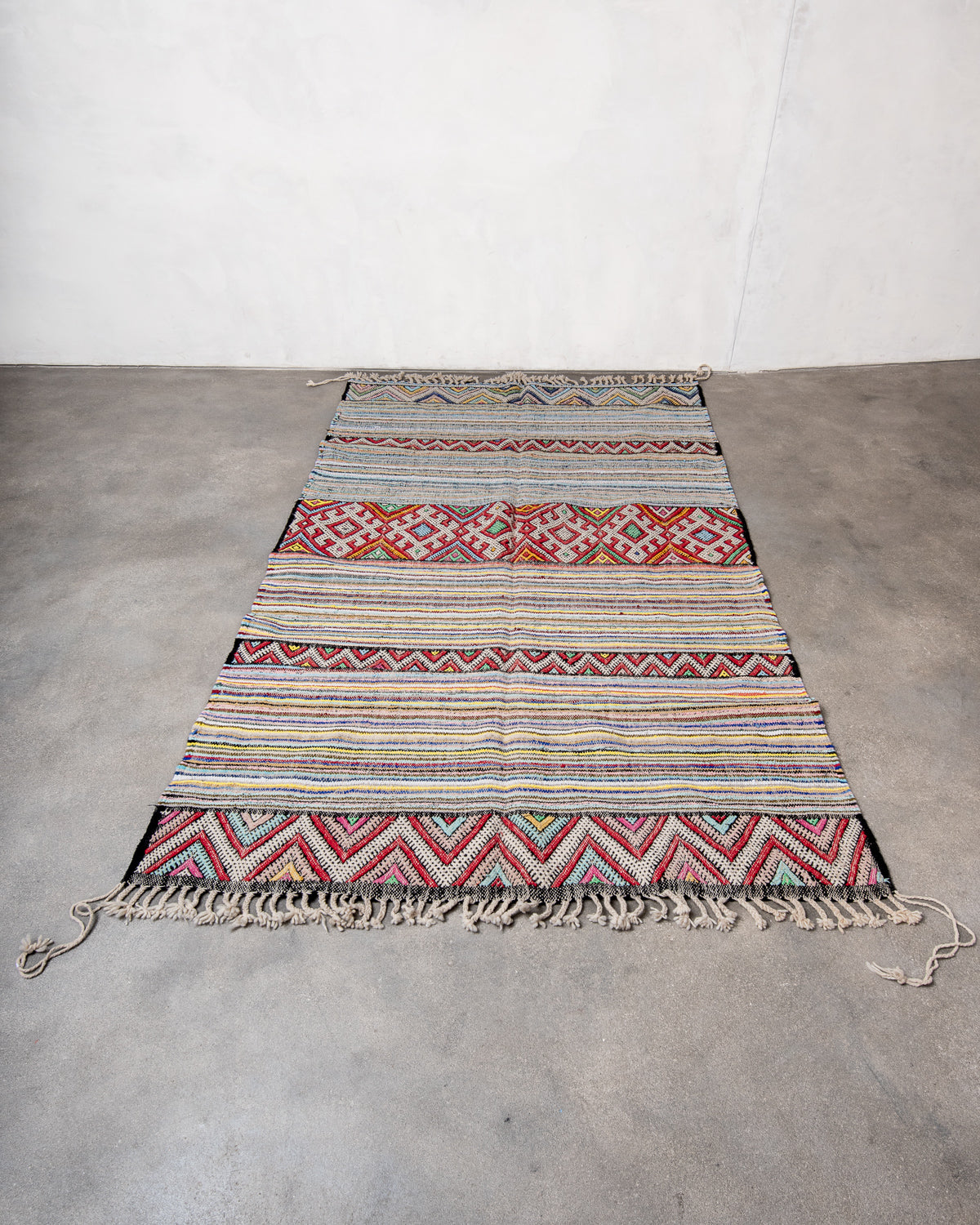 Modern, designer, handcrafted Berber rug from Morocco. Vintage Kelim carpet with beautiful designs and robust flat weave. 100% wool.